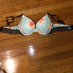 Victoria’s Secret bra